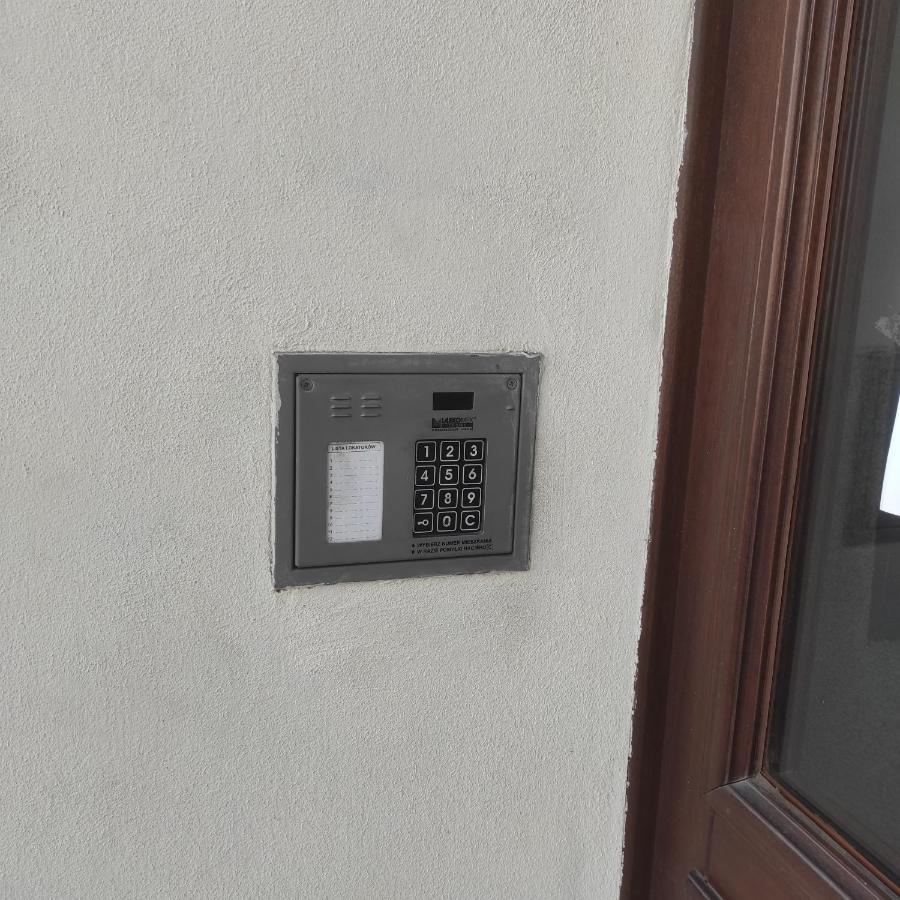 Apartament Przy Galerii Forum Gliwice Witkiewicza 外观 照片